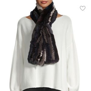 NWT Surell Rex Rabbit Pull-Through Scarf
